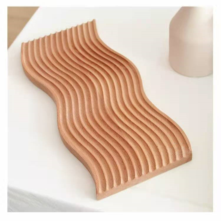 Natural Bamboo Cutting Board for Clean, Effortless Food Prep