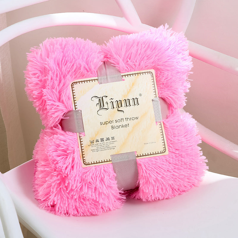 Ultra-Soft Coral Fleece Blanket for Refined Home Relaxation