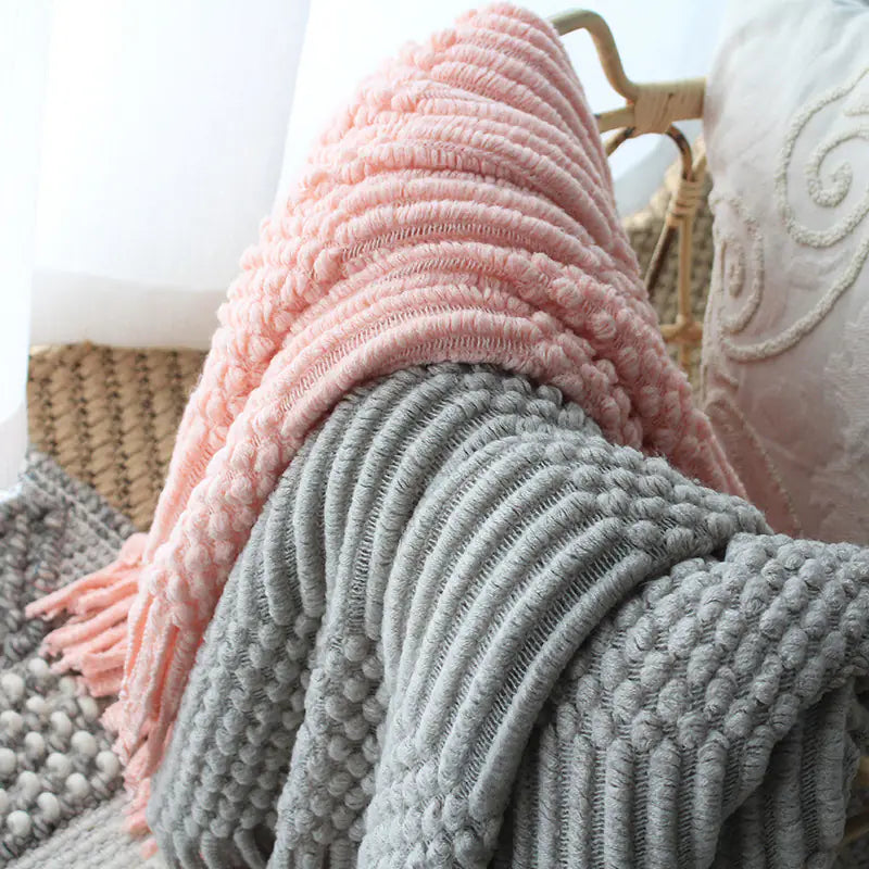 Nordic Knitted Wool Blanket for Cozy, Stylish Living