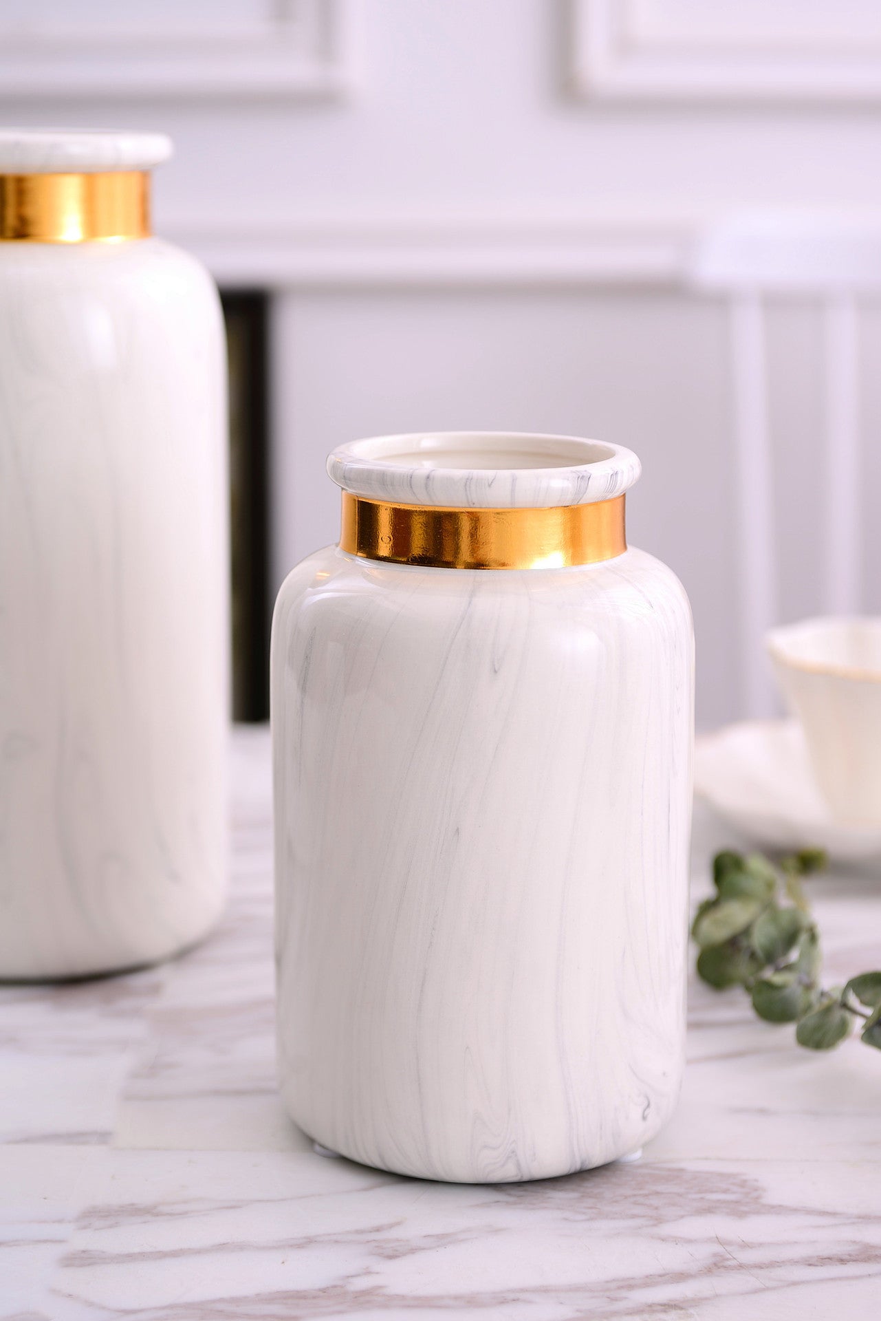 Artisan Golden Marbled Vase for Timeless Decorative Touches