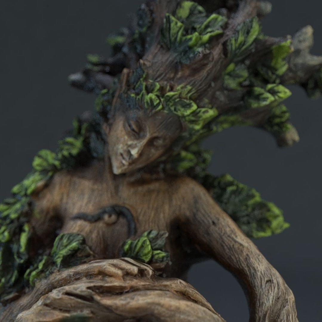 Resin Tree & Bird Statue for Elegant, Nature-Inspired Décor