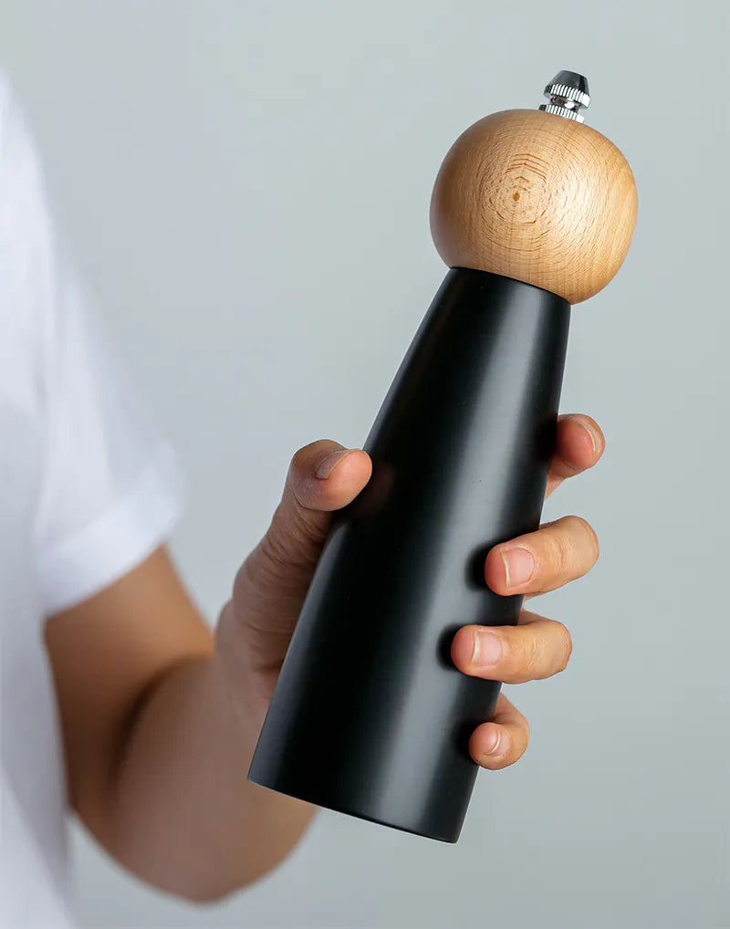 Manual Pepper Grinder for Effortless, Fresh Seasoning