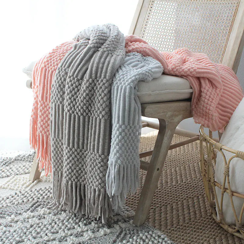 Nordic Knitted Wool Blanket for Cozy, Stylish Living